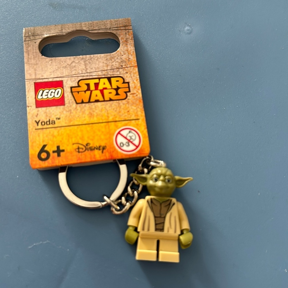 LEGO Star Wars Yoda Keychain